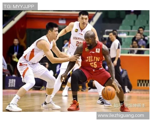 广厦与广州龙狮的激烈对决谁将赢得这场篮球盛宴的胜利