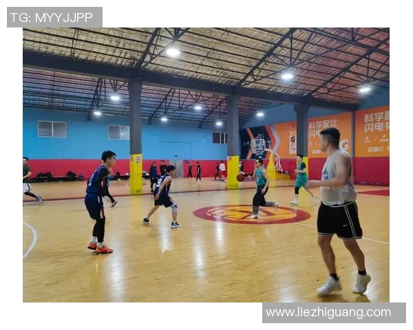 篮球新手必看战术入门指南助你快速提升球场表现技巧MBA